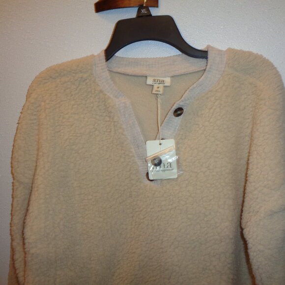 a.n.a. Women's Faux Fur Cream Long Sleeve Polyester Sweater Size Medium NWT - Picture 2 of 10
